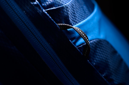 side zipper